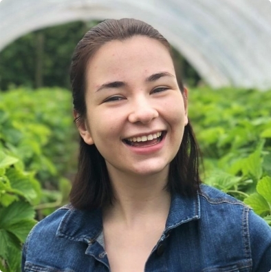 Photo of Lara Osborne